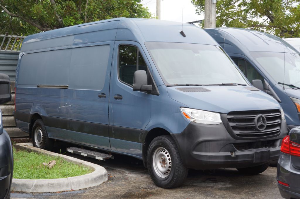 2019 Mercedes-Benz Sprinter Image 1