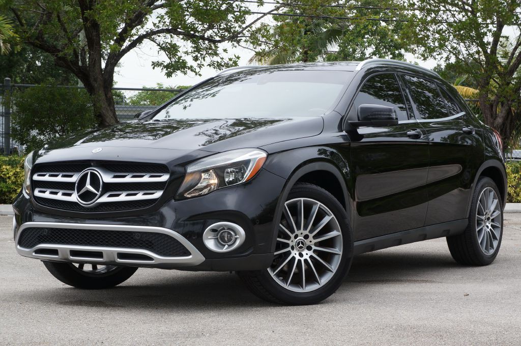 2019 Mercedes-Benz GLA-Class Image 2