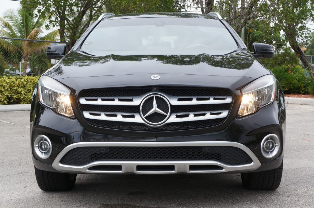 2019 Mercedes-Benz GLA-Class Image 3