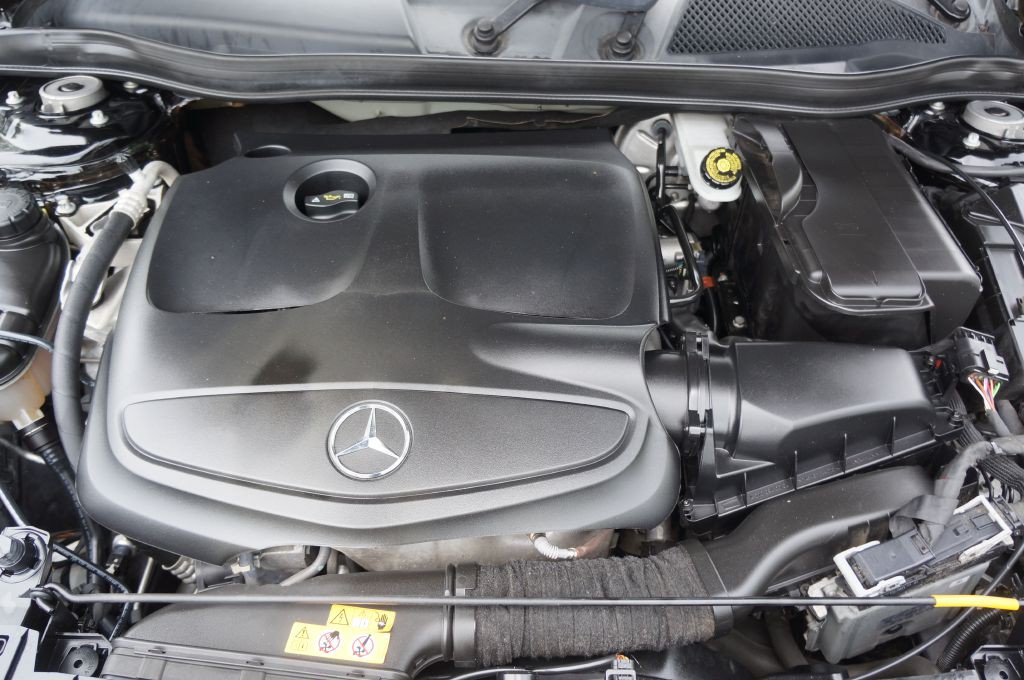 2019 Mercedes-Benz GLA-Class Image 18