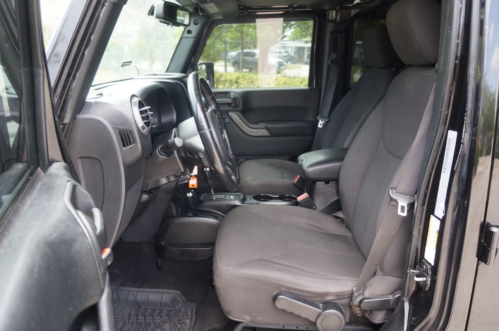 2017 Jeep Wrangler Unlimited Image 21
