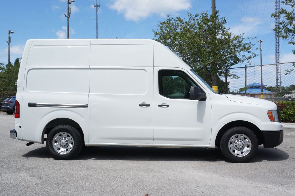 2018 Nissan NV Image 14