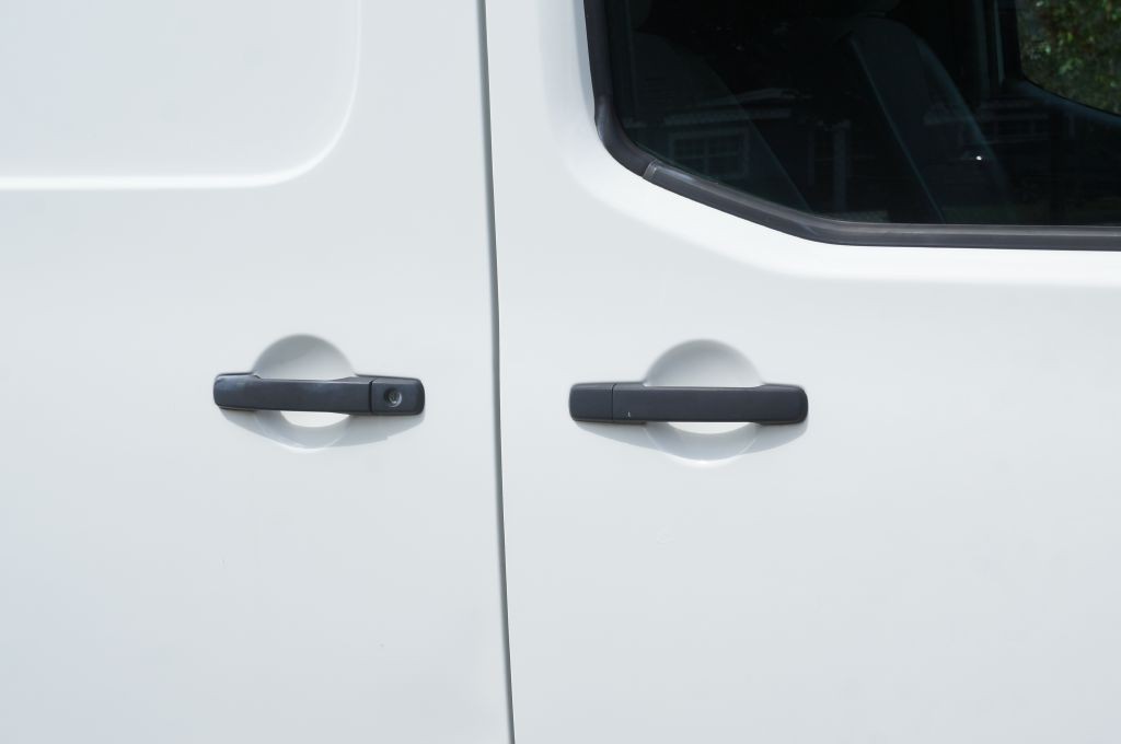 2018 Nissan NV Image 18