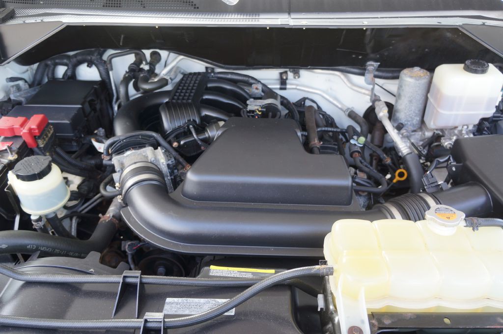 2018 Nissan NV Image 21
