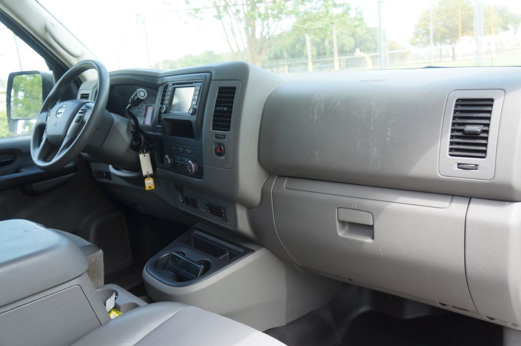 2018 Nissan NV Image 28