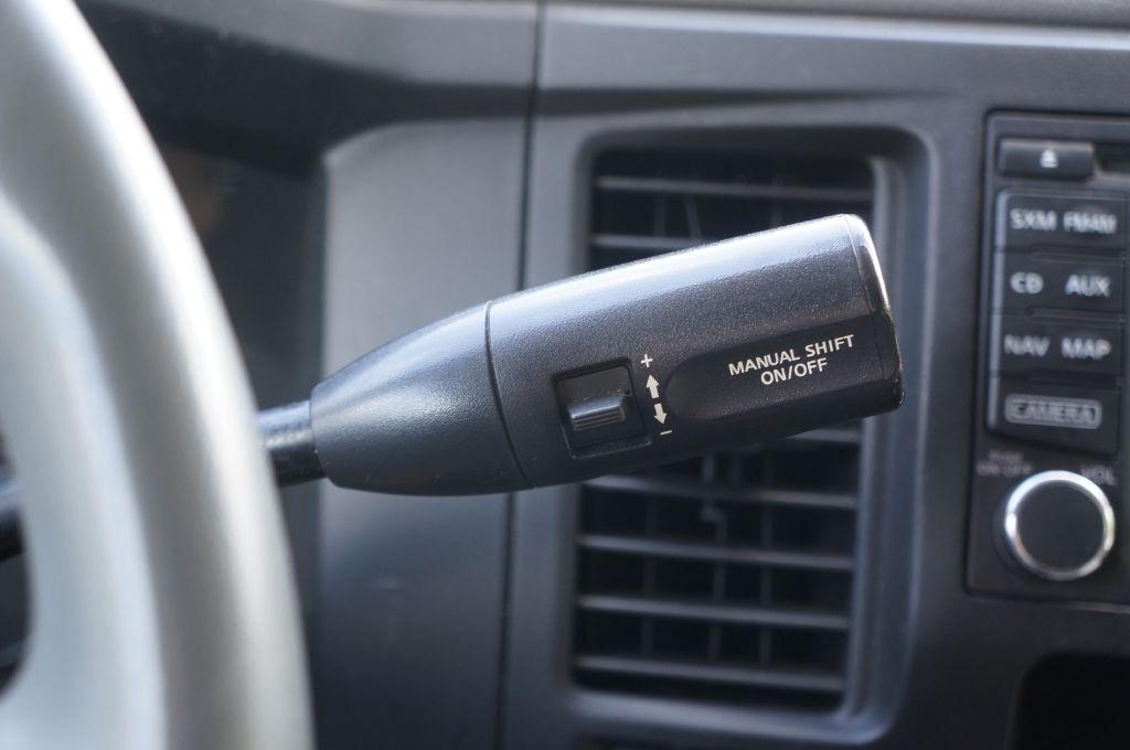 2018 Nissan NV Image 37