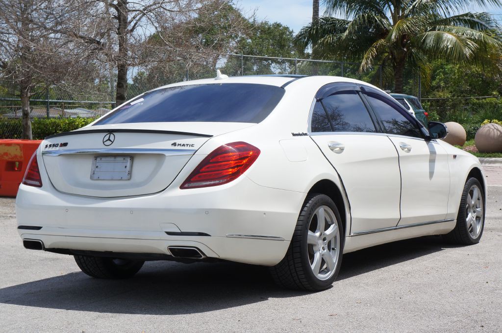 2015 Mercedes-Benz S-Class Image 11