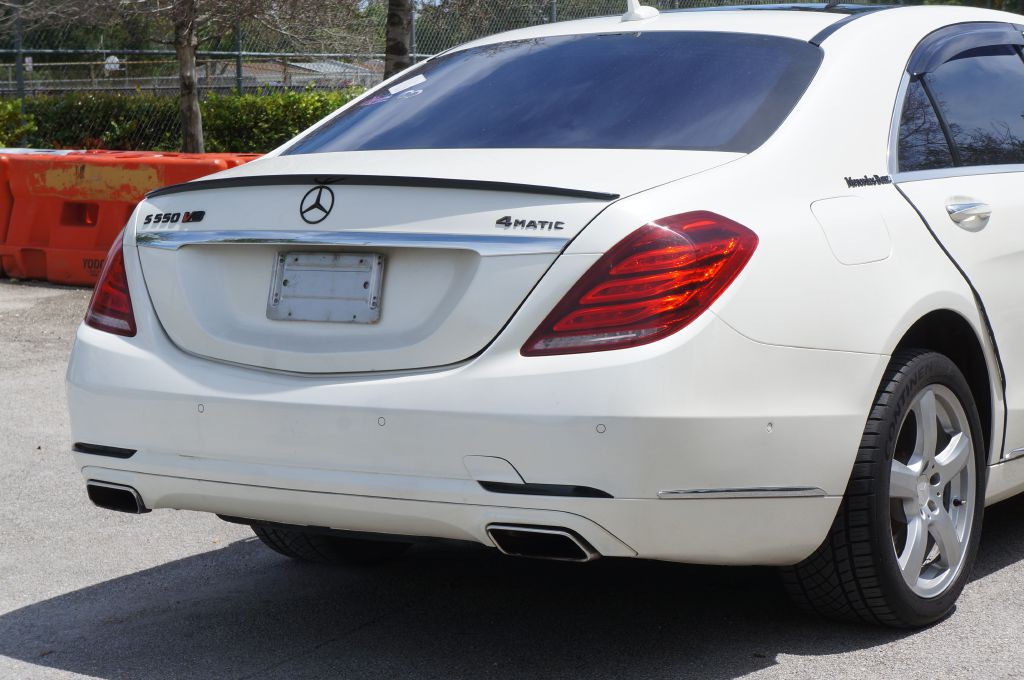 2015 Mercedes-Benz S-Class Image 14