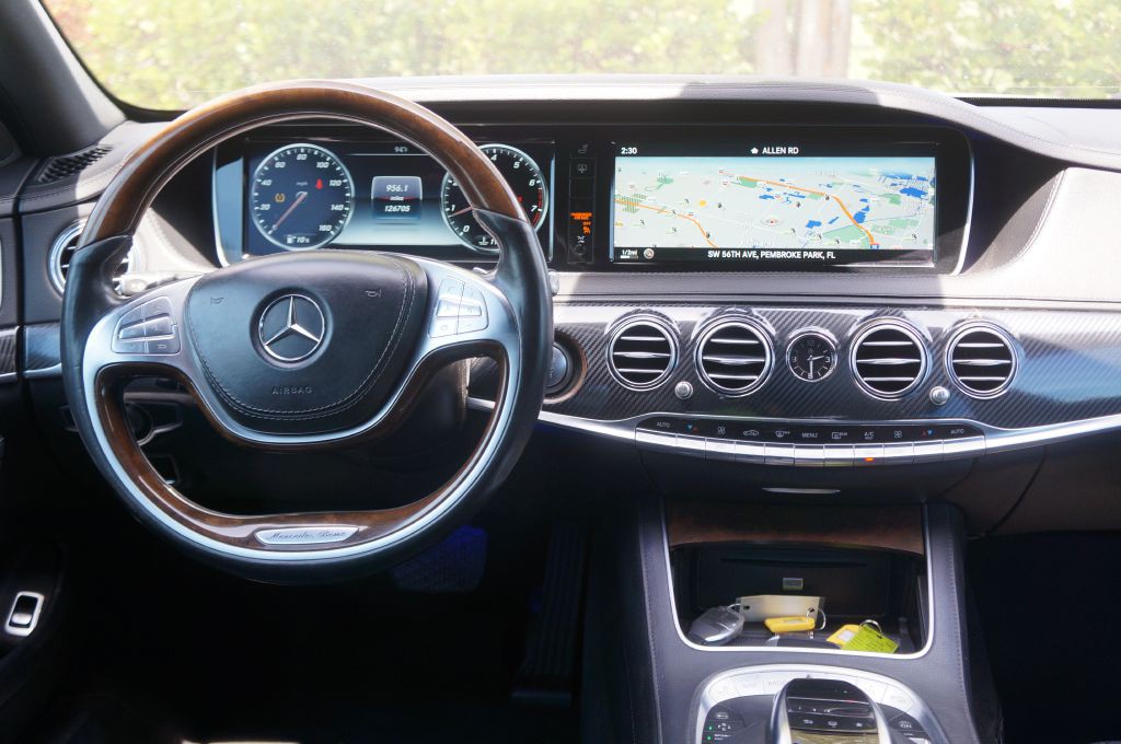 2015 Mercedes-Benz S-Class Image 30