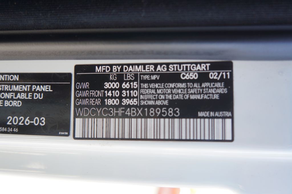 2011 Mercedes-Benz G-Class Image 37