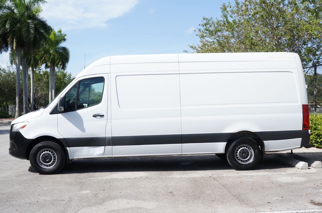 2020 Mercedes-Benz Sprinter Image 6