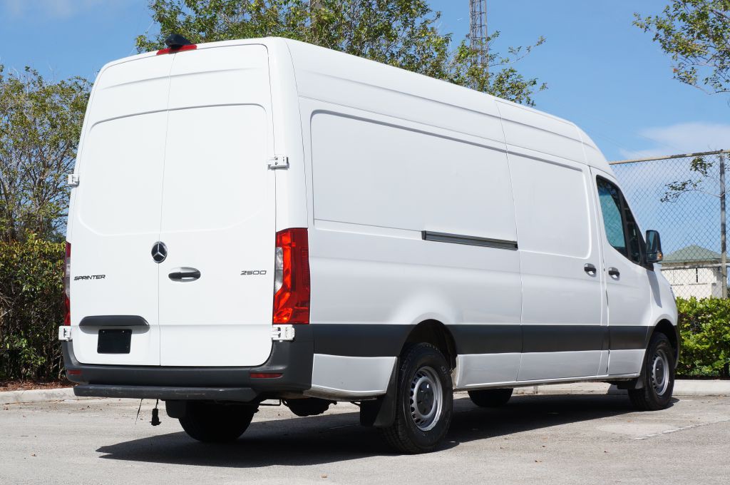 2020 Mercedes-Benz Sprinter Image 11