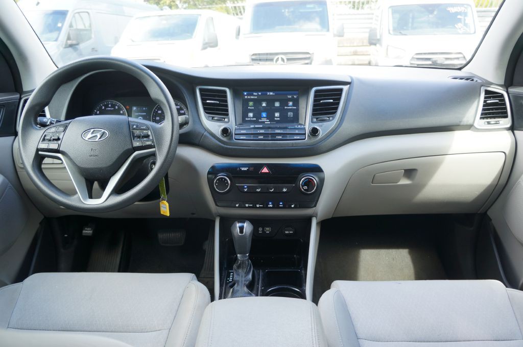 2018 Hyundai Tucson Image 6