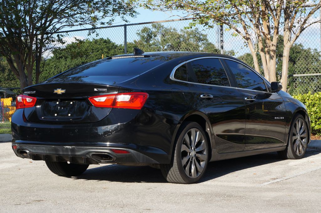 2016 Chevrolet Malibu Image 11