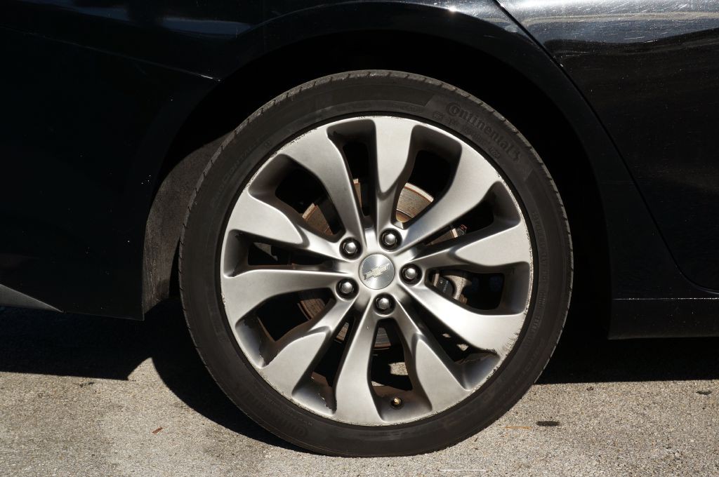 2016 Chevrolet Malibu Image 15