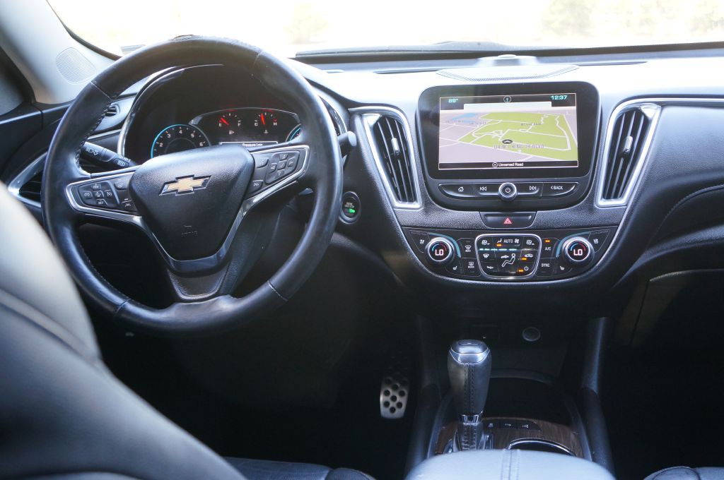 2016 Chevrolet Malibu Image 25