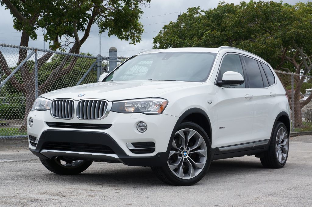 2017 BMW X3 Image 1