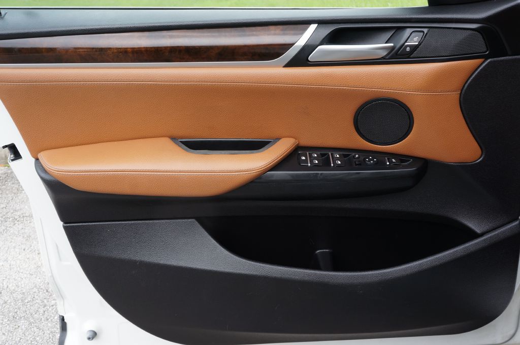 2017 BMW X3 Image 20