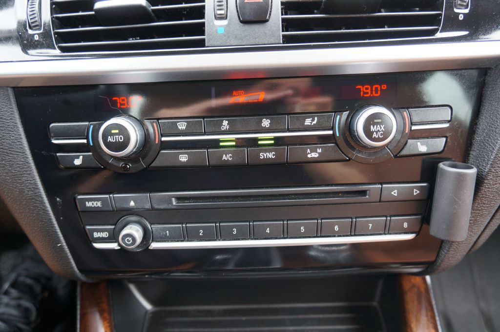 2017 BMW X3 Image 34