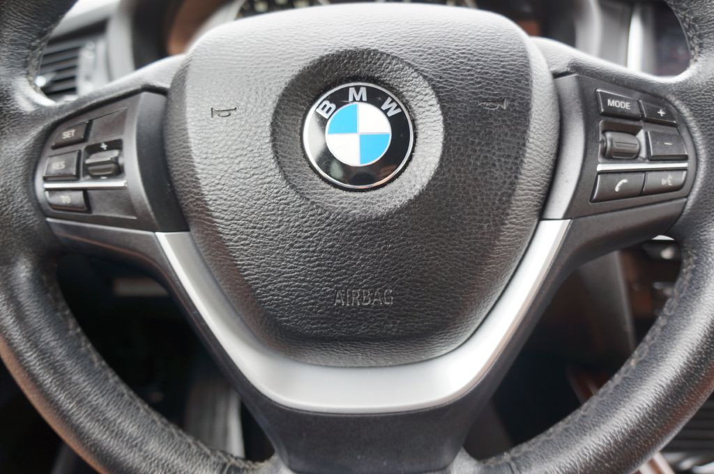 2017 BMW X3 Image 37