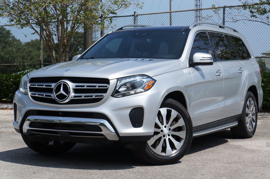 2017 Mercedes-Benz GLS-Class Image 2