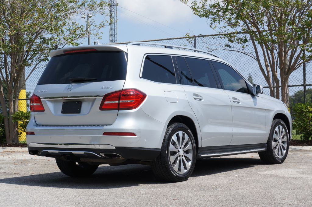 2017 Mercedes-Benz GLS-Class Image 10