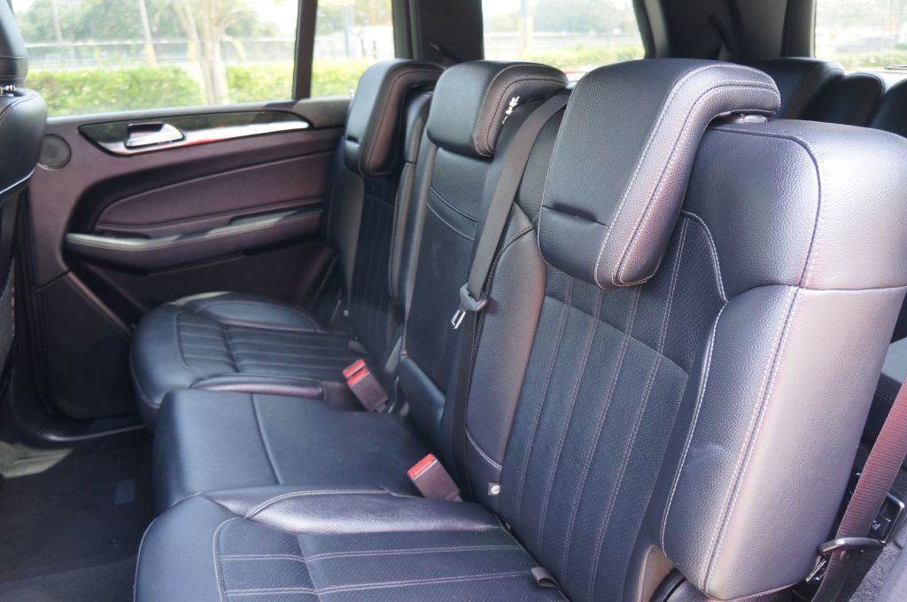 2017 Mercedes-Benz GLS-Class Image 29