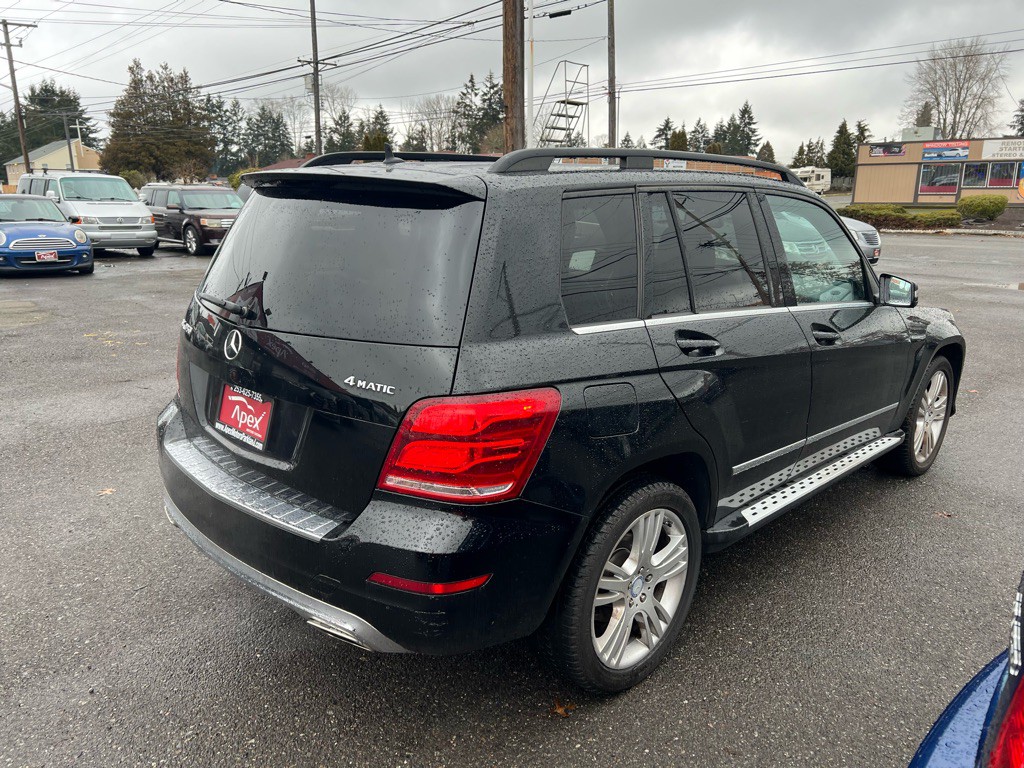 2013 Mercedes-Benz GLK-Class Image 8