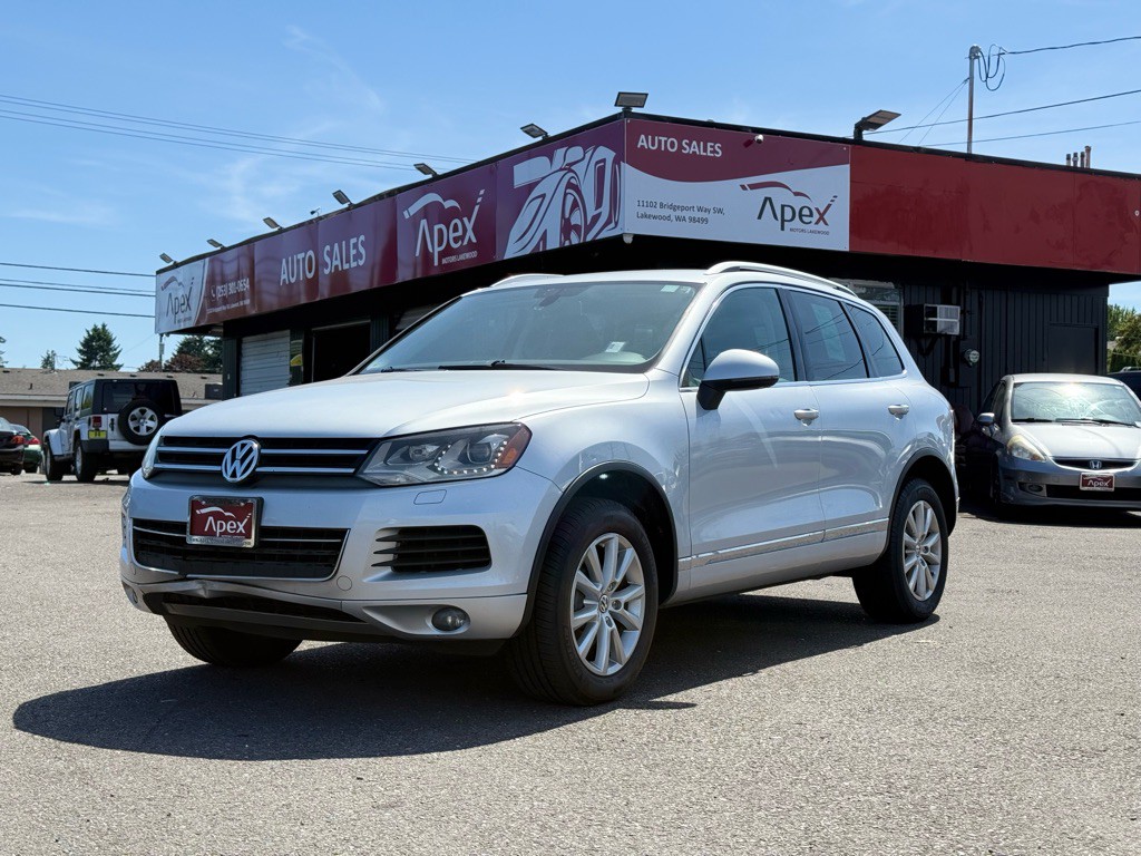 2014 Volkswagen Touareg Image 1