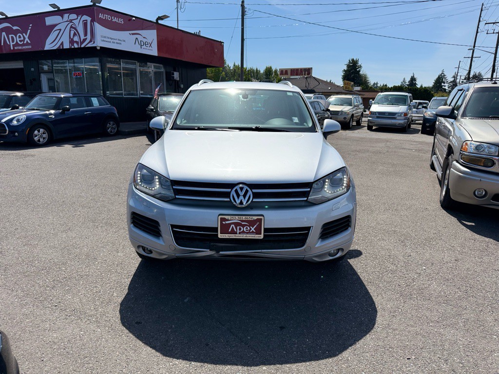 2014 Volkswagen Touareg Image 3