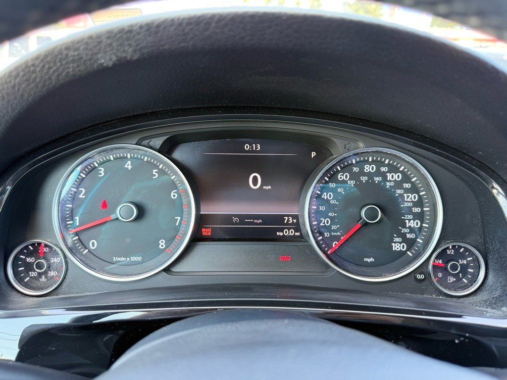 2014 Volkswagen Touareg Image 19
