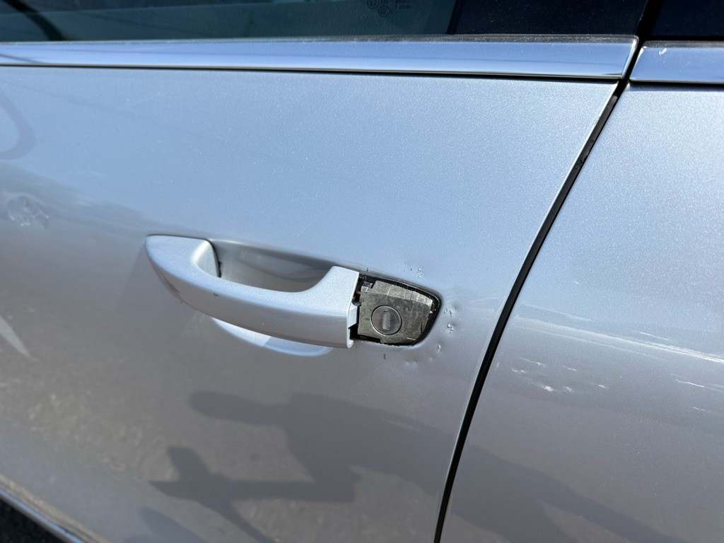 2014 Volkswagen Touareg Image 21