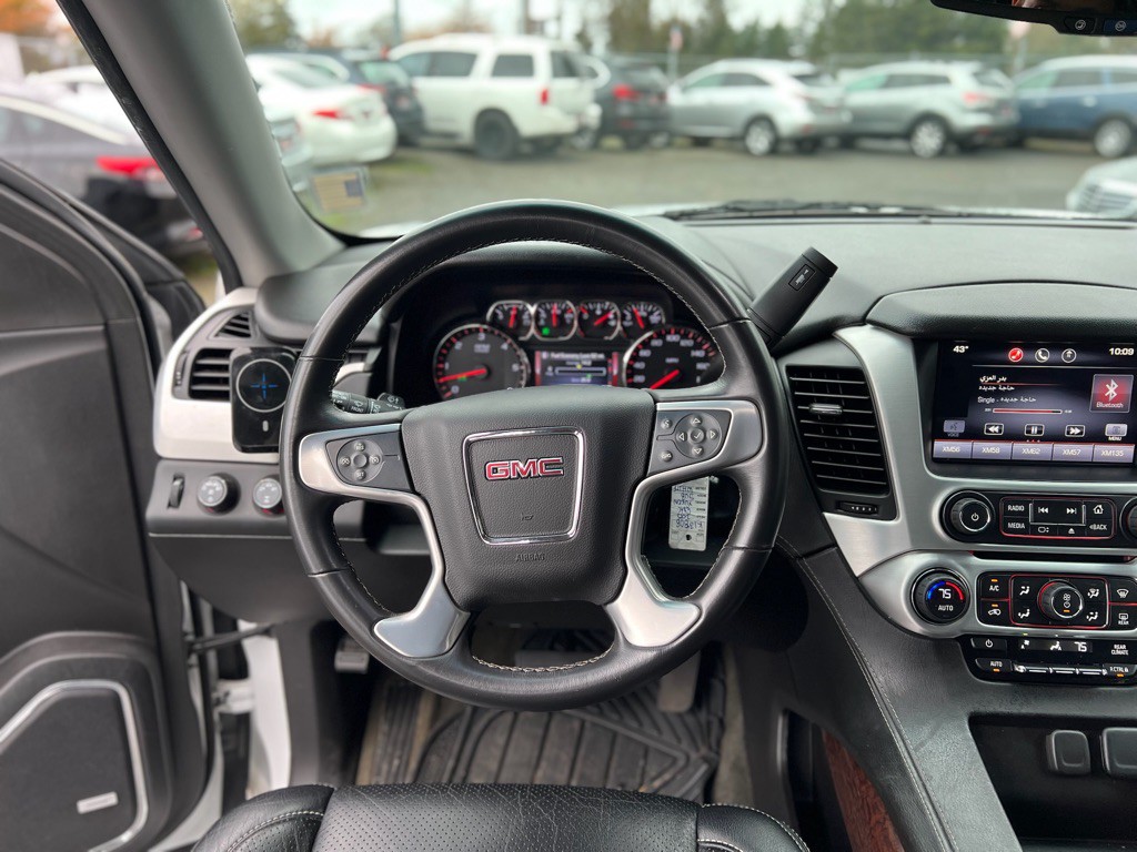2015 GMC Yukon Image 17