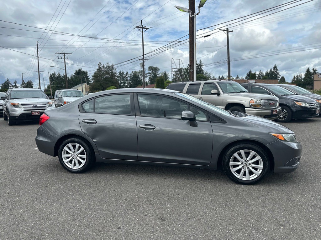 2012 Honda Civic Image 4