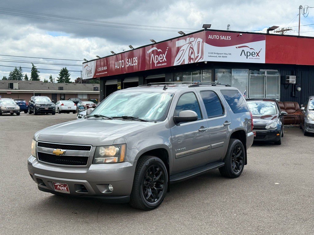 2007 Chevrolet Tahoe Image 2