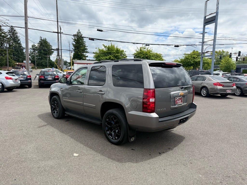 2007 Chevrolet Tahoe Image 9