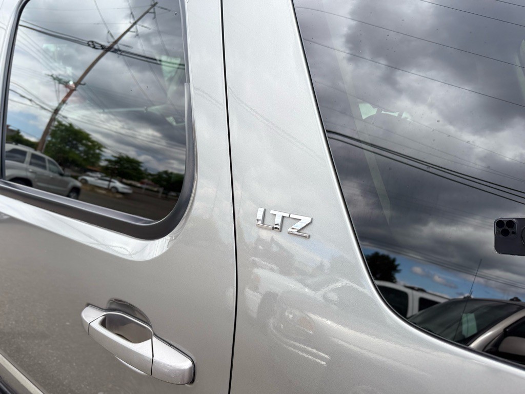 2007 Chevrolet Tahoe Image 10