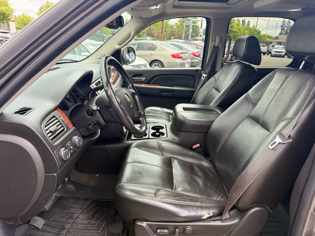 2007 Chevrolet Tahoe Image 13