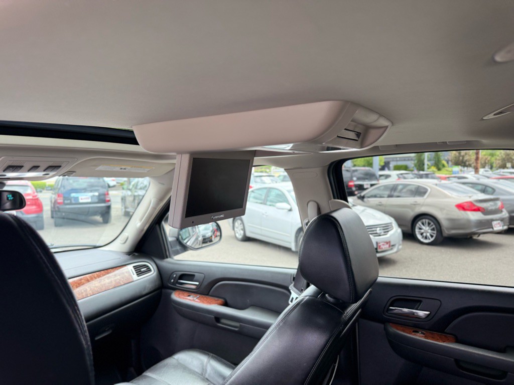 2007 Chevrolet Tahoe Image 17