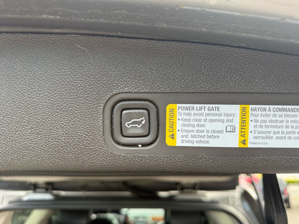 2007 Chevrolet Tahoe Image 20