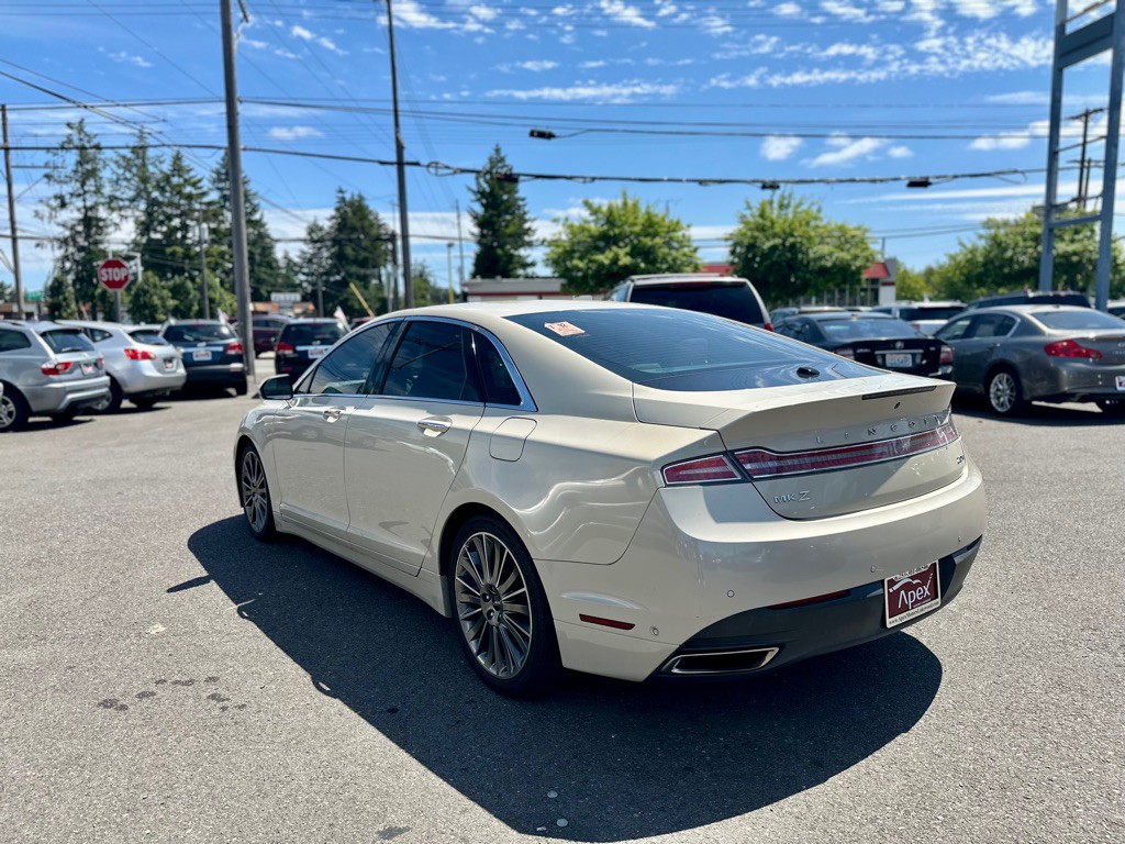 2014 Lincoln MKZ Image 8