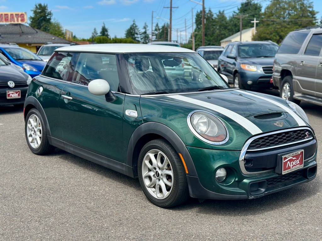 2015 MINI Cooper Image 3