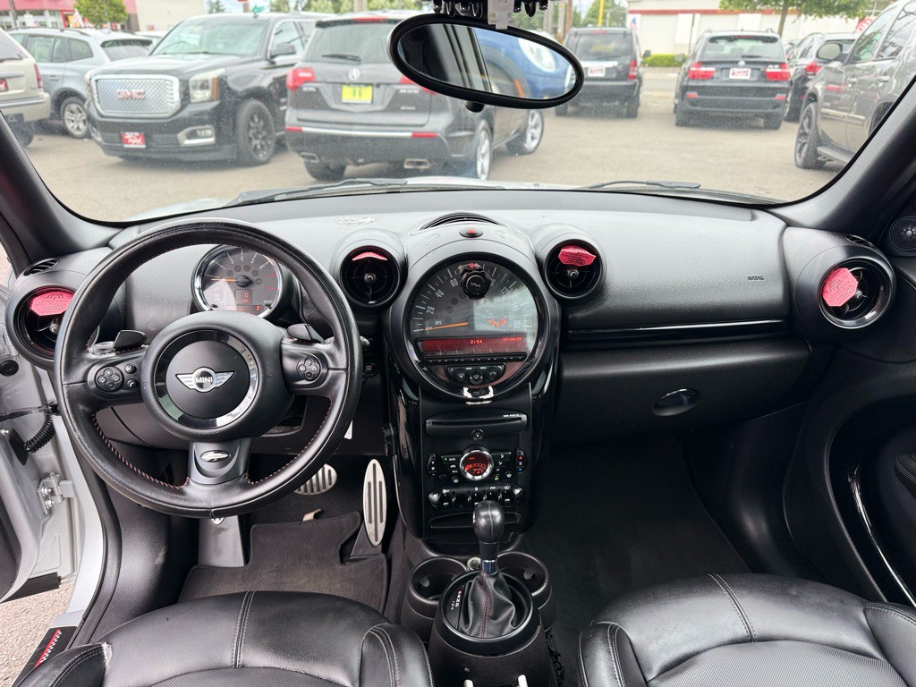 2014 MINI Countryman Image 15