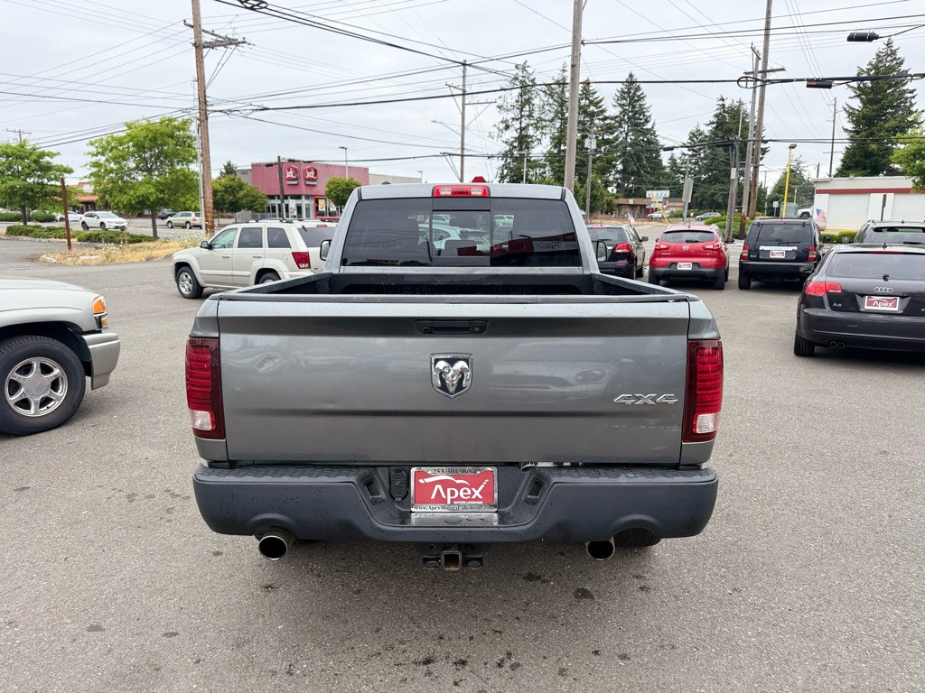 2013 RAM 1500 Image 8