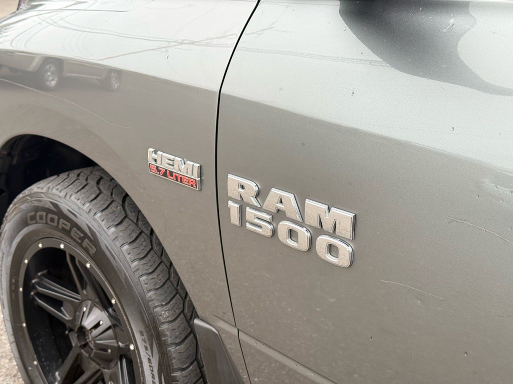 2013 RAM 1500 Image 10