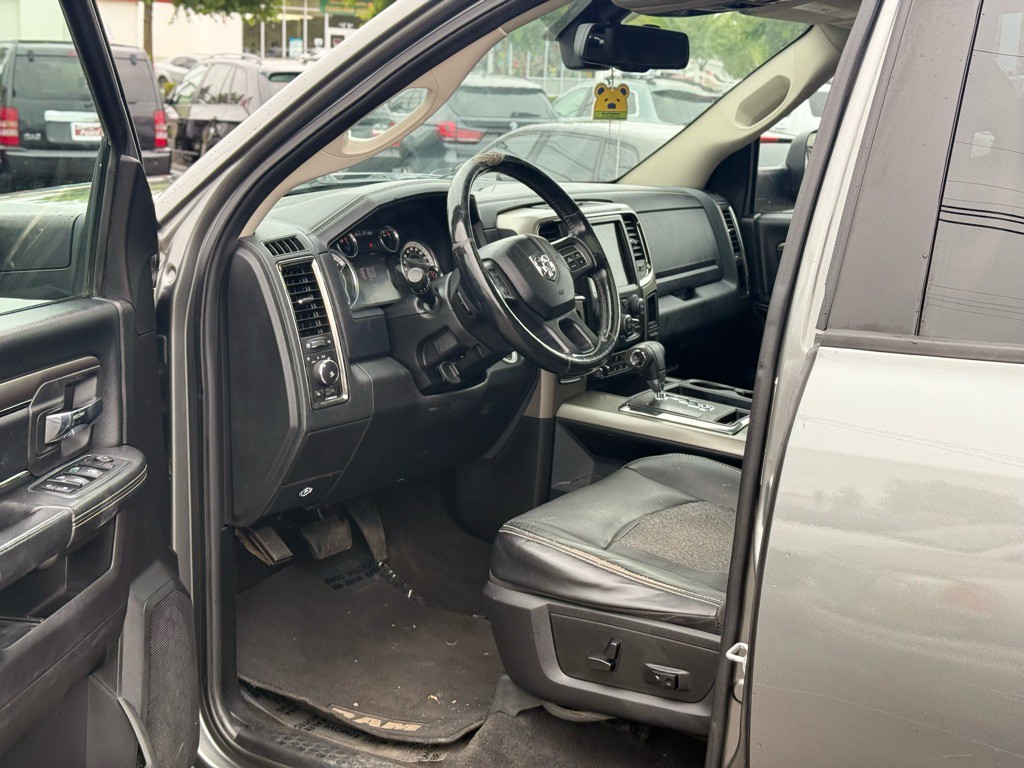 2013 RAM 1500 Image 12