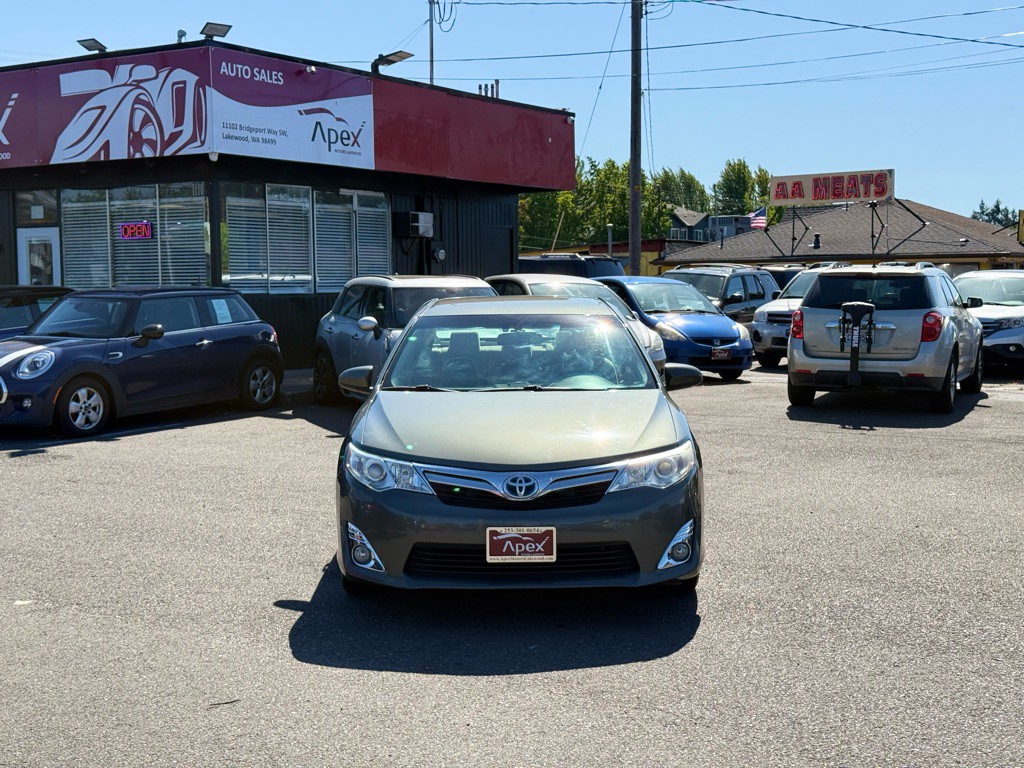 2013 Toyota Camry Image 4