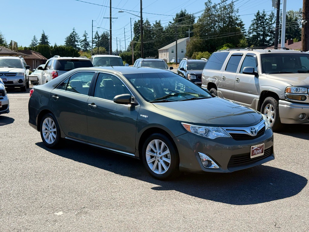 2013 Toyota Camry Image 5