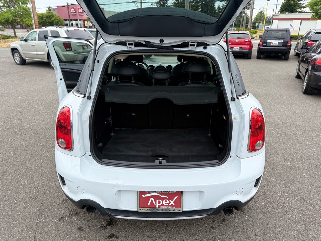 2015 MINI Countryman Image 19
