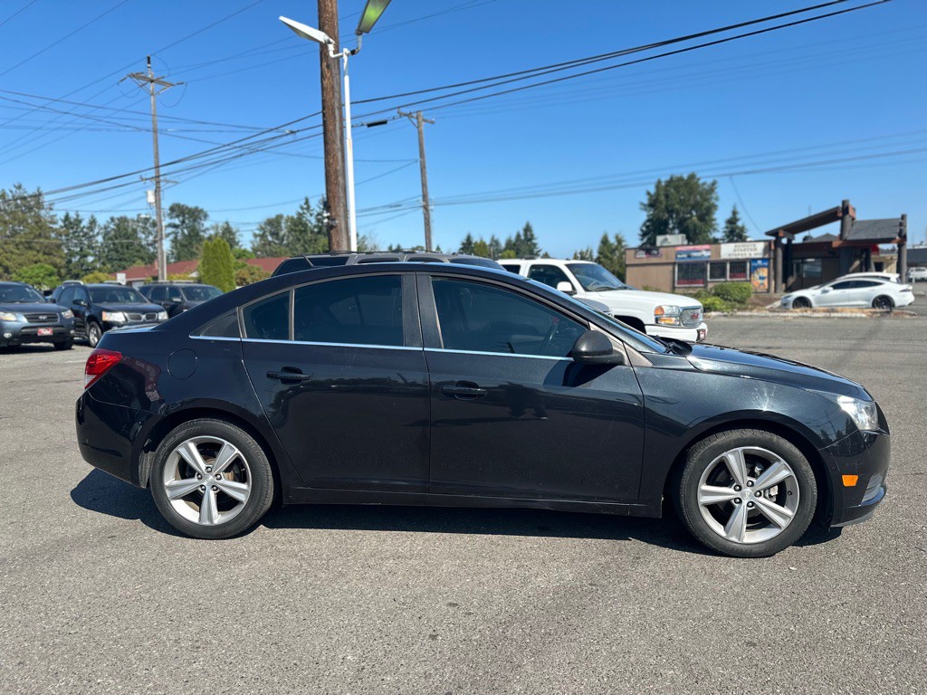 2012 Chevrolet Cruze Image 4